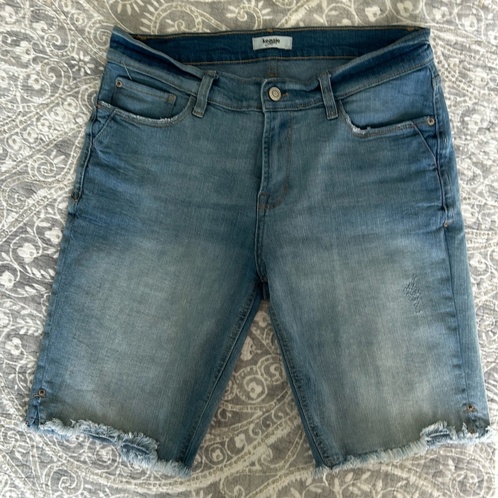 Kenzie Jeans Bermuda Short - Size 6/28